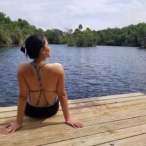 Meet your Posher, Jennifer